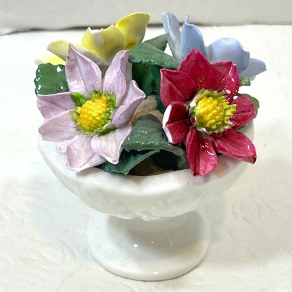 VTG October Fine Bone China Flower Pot Basket Staffordshire Figurine 2.5”x3"